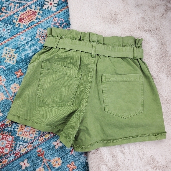 Chelsea and Violet Green Tie Shorts 27 - Picture 4 of 5